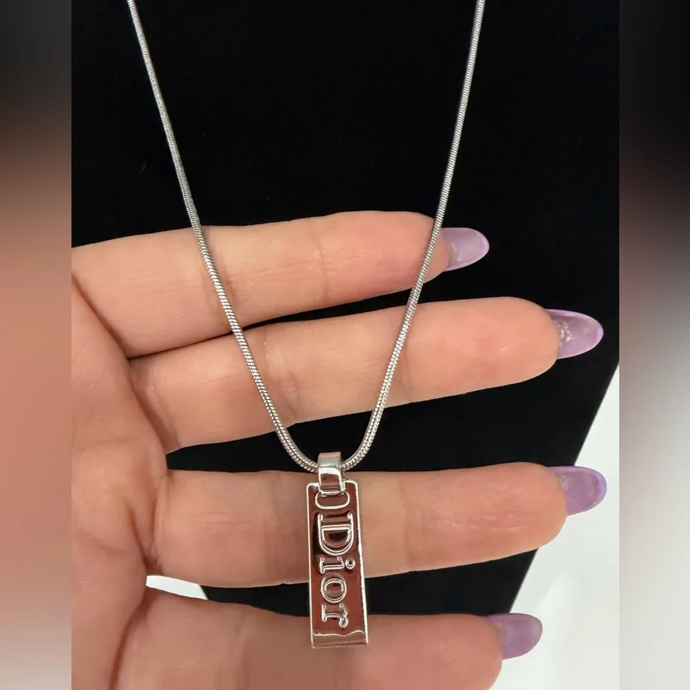 Christian Dior Silver DIOR Logo Bar Pendant Necklace Snake Chain CD Charm - Picture 3 of 6